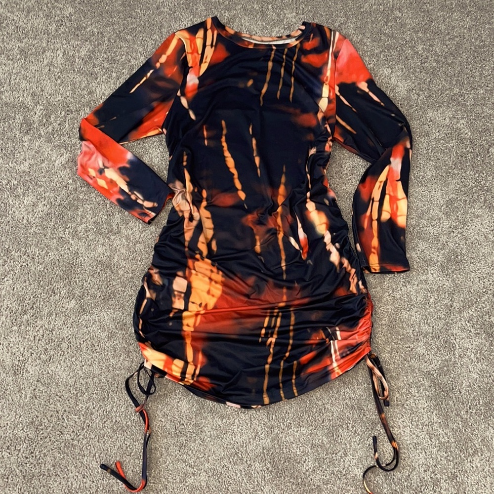 Black & Orange scrunch side mini dress